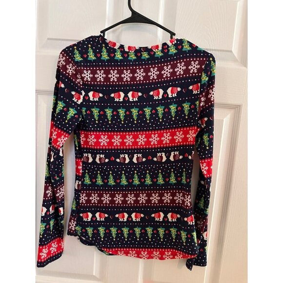 Christmas Print Design long sleeve top juniors size m 7-9 - Picture 3 of 4